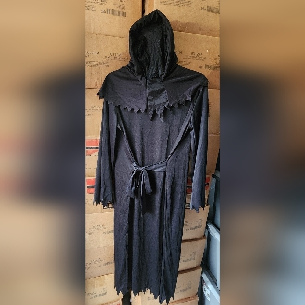 Fun World Phantom Grim Reaper Black Hooded Mask Boy's Size 10-12 Tie Waist EUC